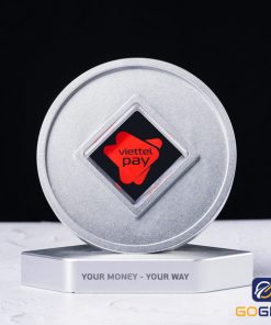 Cúp chế tác theo yêu cầu cho Viettel Pay