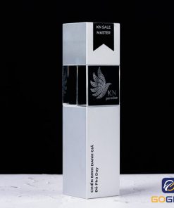 Cúp chế tác riêng cho quản lý cấp cao