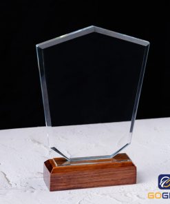 Cúp pha lê đế gỗ