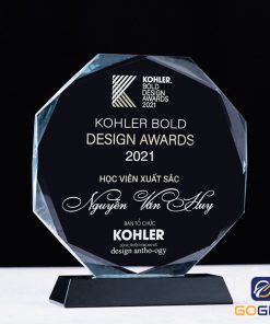 Cúp pha lê in khắc thông tin theo yêu cầu