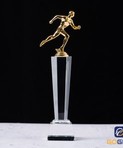 Cúp pha lê môn chạy bộ