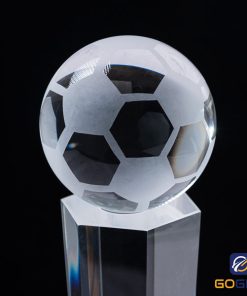 Cúp bóng đá pha lê