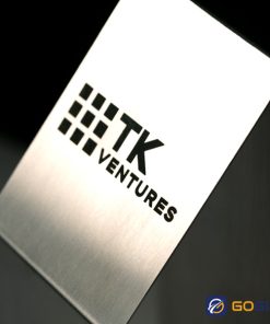 Cúp chế tác riêng CTR9 cận cảnh