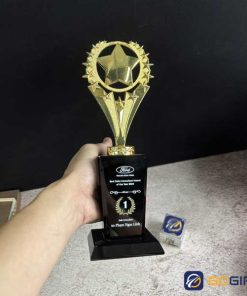Cúp vinh danh kim loại LUX22
