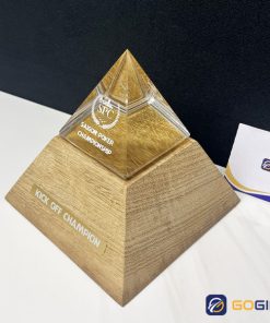 Cúp chế tác riêng theo yêu cầu CTR27