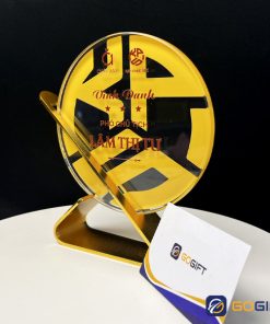 Cúp vinh danh kim loại pha lê độc quyền CTR33