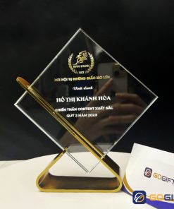 Cúp chế tác theo yêu cầu CTR34