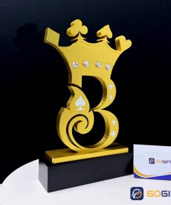 Cúp chế tác theo yêu cầu kim loại CTR35