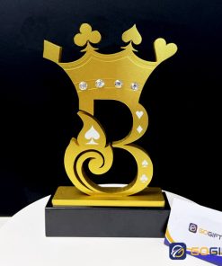 Cúp chế tác theo yêu cầu CTR35