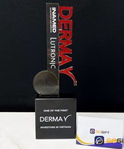 Cúp chế tác riêng CTR43