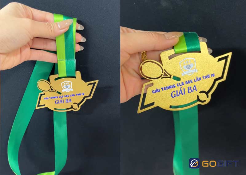 Mẫu huy chương giải tennis được thiết kế riêng theo yêu cầu