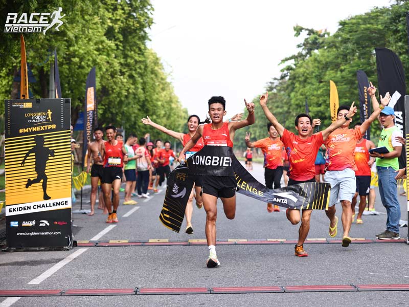 Long Biên Marathon là giải chạy có số lượng người tham dự đông đảo. Ảnh BTC