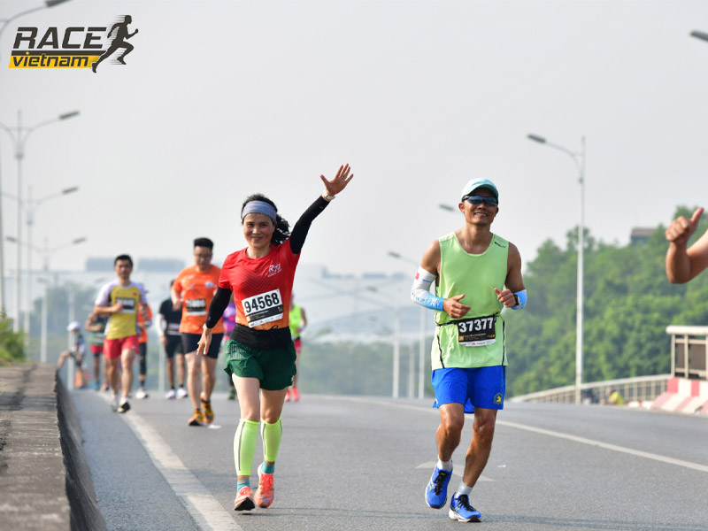 Vé giải chạy Long Biên Marathon đã bắt đầu mở bán từ hôm nay. Ảnh BTC