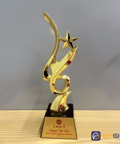 Mẫu cúp ngôi sao mạ 06