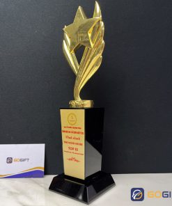 Mẫu cúp ngôi sao mạ 07