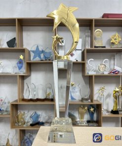 Thân nhập mẫu 12