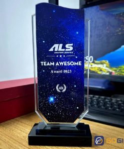 cúp pha lê phối 2 màu 2