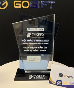 cúp pha lê phối 2 màu 7