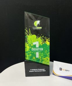 Cúp pha lê in theo yêu cầu 1