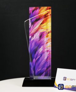 Kỷ niệm chương khen thưởng nhân viên cống hiến 1