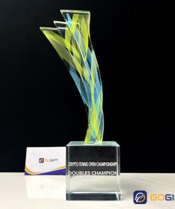 Kỷ niệm chương khen thưởng nhân viên cống hiến 3