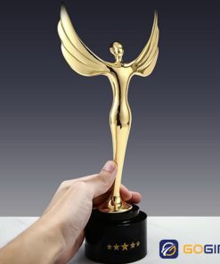 Mẫu cúp kim loại vinh danh nghệ thuật 01