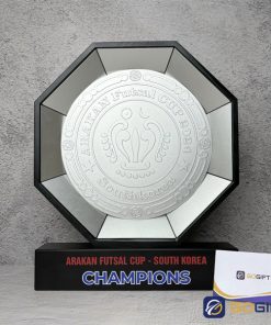 Cúp vinh danh Arakan futsal CTR73