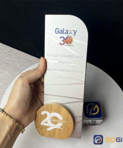 Cúp thiết kế Galaxy Loyalty Awards 2