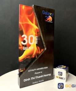 Cúp thiết kế Galaxy Loyalty Awards 2024 2