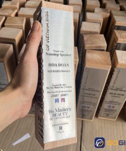 Cúp thiết kế The Master Beauty speaker 3