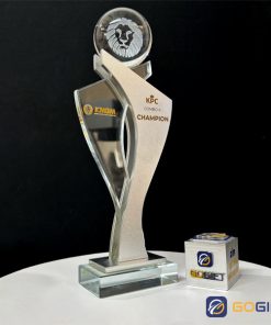 Cúp thiết kế KMGM Champion CTR99