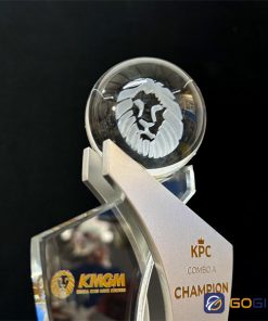 Cúp thiết kế KMGM Champion CTR99 2