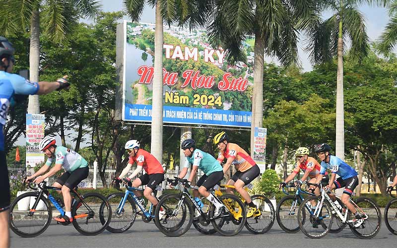 Giải đua xe đạp các câu lạc bộ tỉnh Quảng Nam