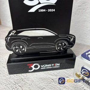 cúp đua xe