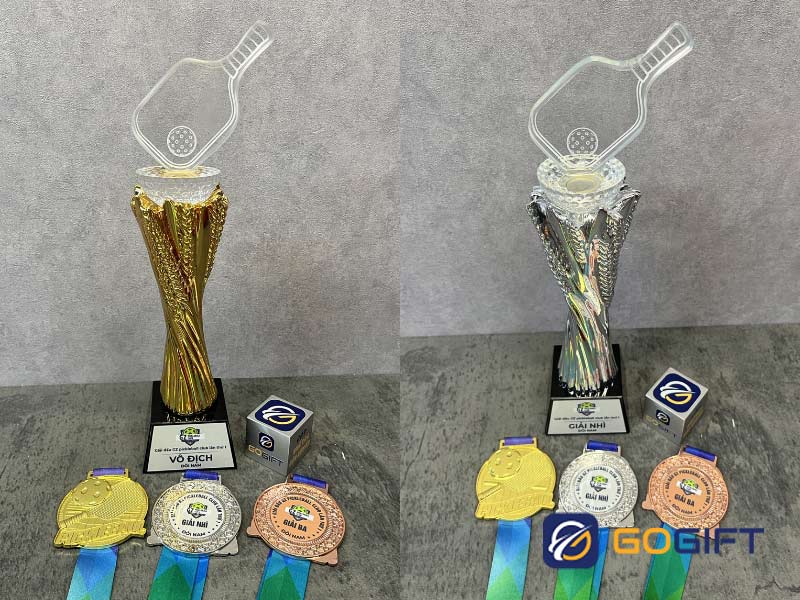 cúp pickleball 4