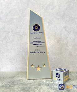 Cúp thiết kế MAY Academy