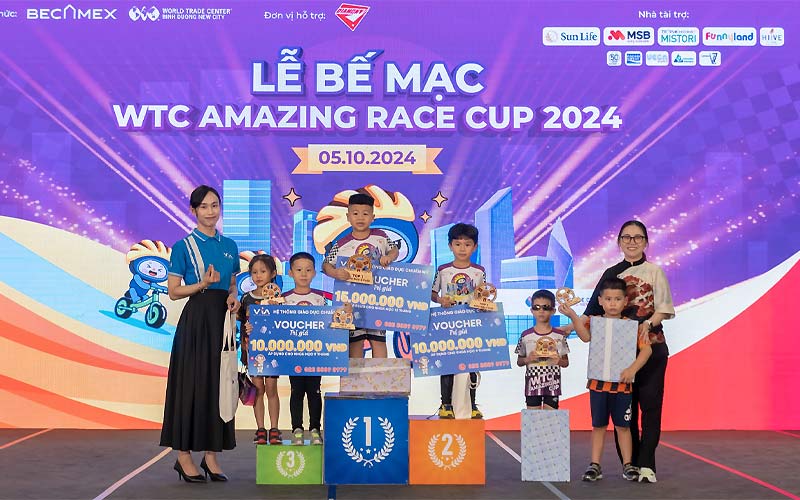 WTC Amazing Race Premium Cup