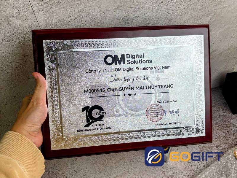 biểu trưng gỗ đồng 2