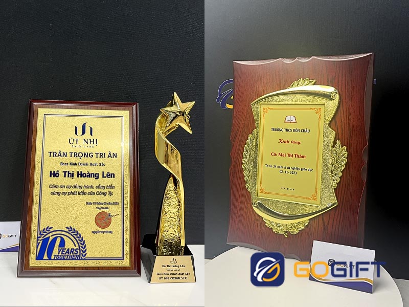 biểu trưng gỗ đồng 7
