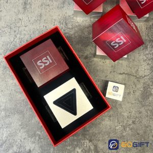 Cúp thiết kế vinh danh SSI 2025 4