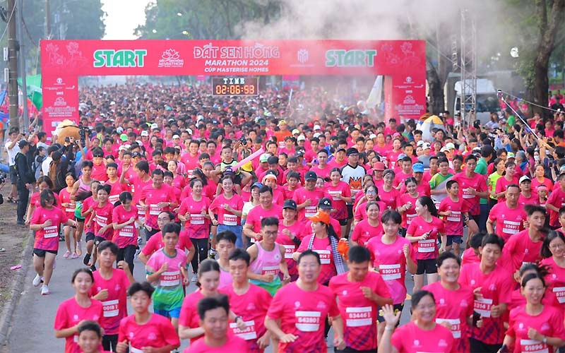 Đất Sen Hồng Marathon