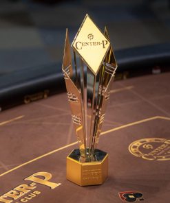 Cúp thiết kế đặc biệt giải Poker Center P 3