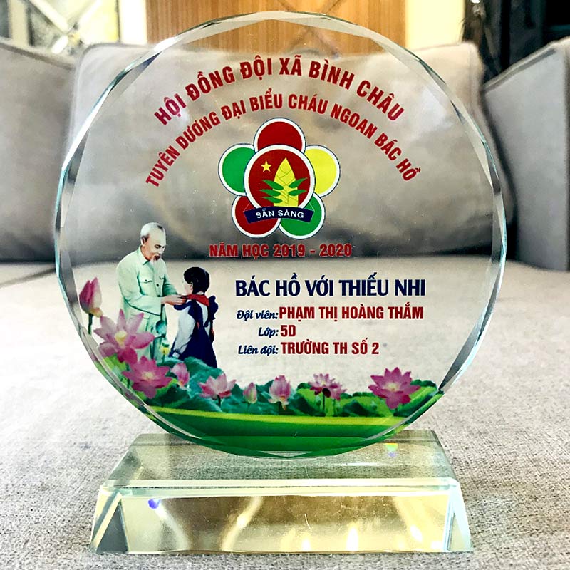 Kỷ niệm chương Cháu ngoan Bác Hồ