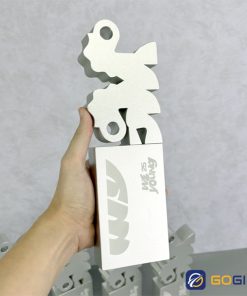 Cúp thiết kế We Young by Wechoice 2