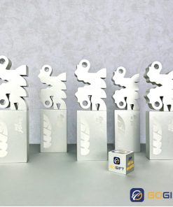 Cúp thiết kế We Young by Wechoice 3