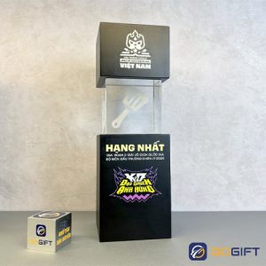 Cúp thiết kế KO Đại Chiến Anh Hùng VNG 3