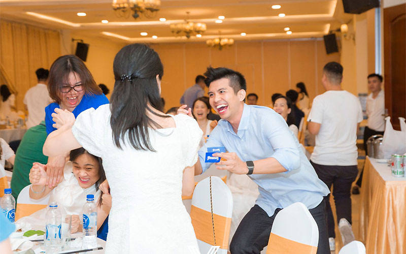 trò chơi tất niên 1 trò chơi tất niên 1