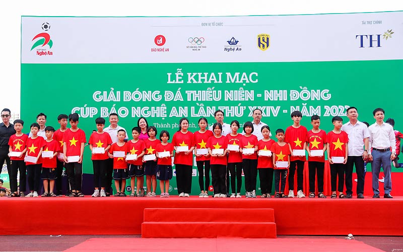 bài phát biểu khai mạc giải bóng đá 3