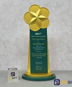 Cúp thiết kế BIDV logo hoa mai VIP CTR141