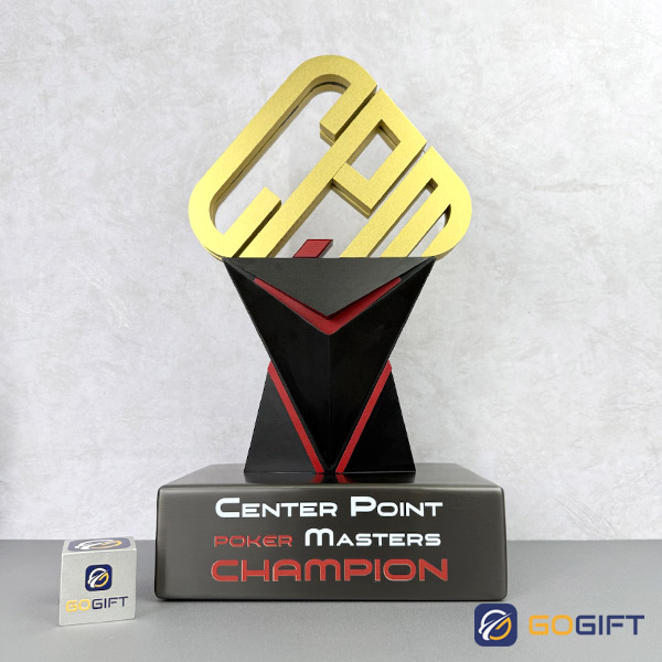 Cúp thiết kế Center Poker Master 2026